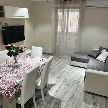 Apartmán Bianca House CTA Exteriér fotografie